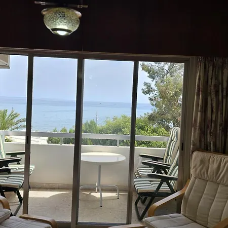 Sea Gate Apartment *