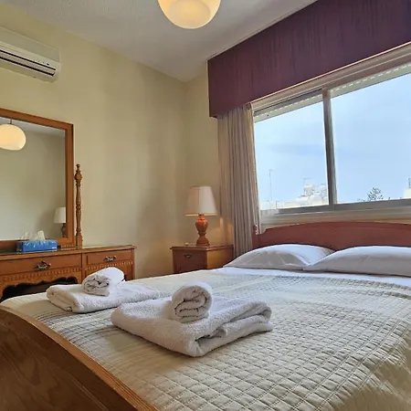 Sea Gate Apartment Larnaca