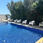 Sea Gate لارنكا